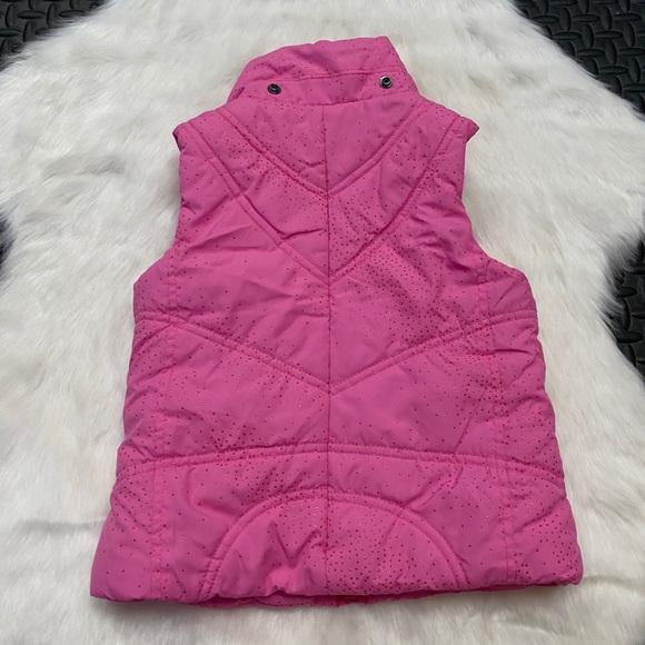 Pink vest - Picture 2 of 3